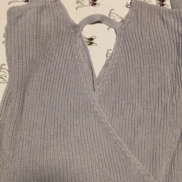 Sweater - Picture 2 of 2